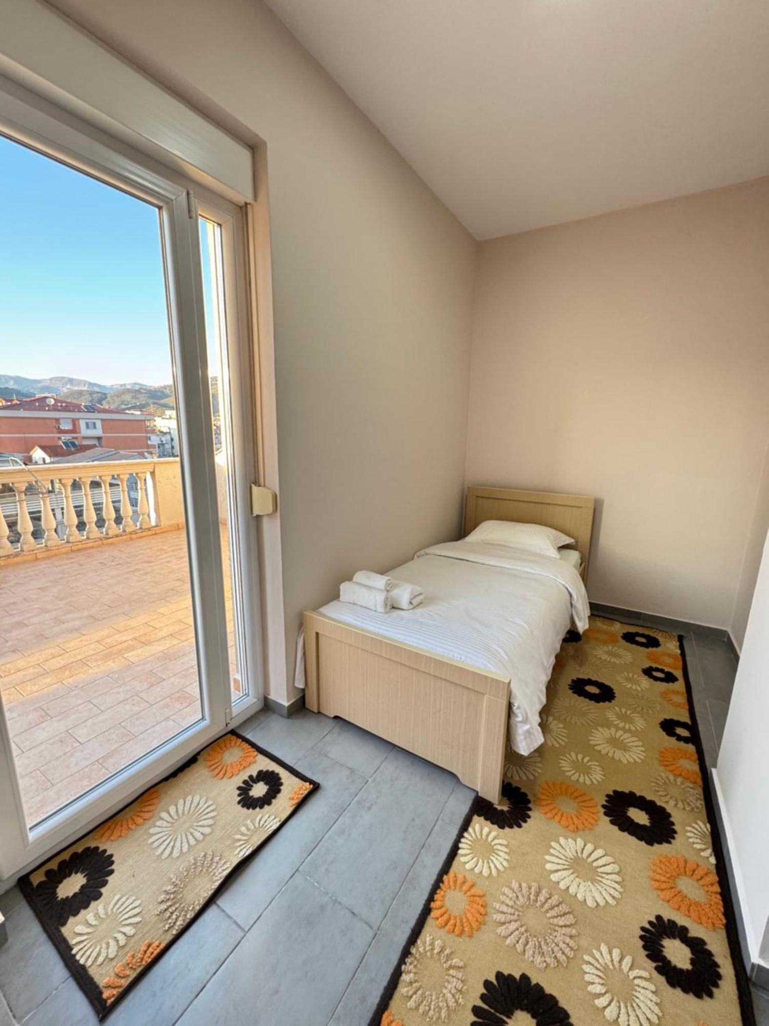 Basilico Apartment Elbasan Exterior photo